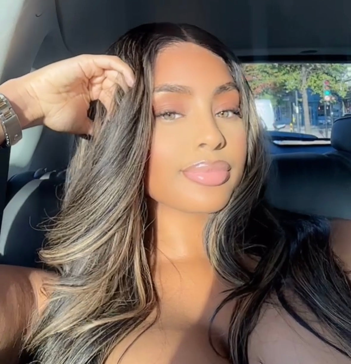 Balayage Silky Straight Unit