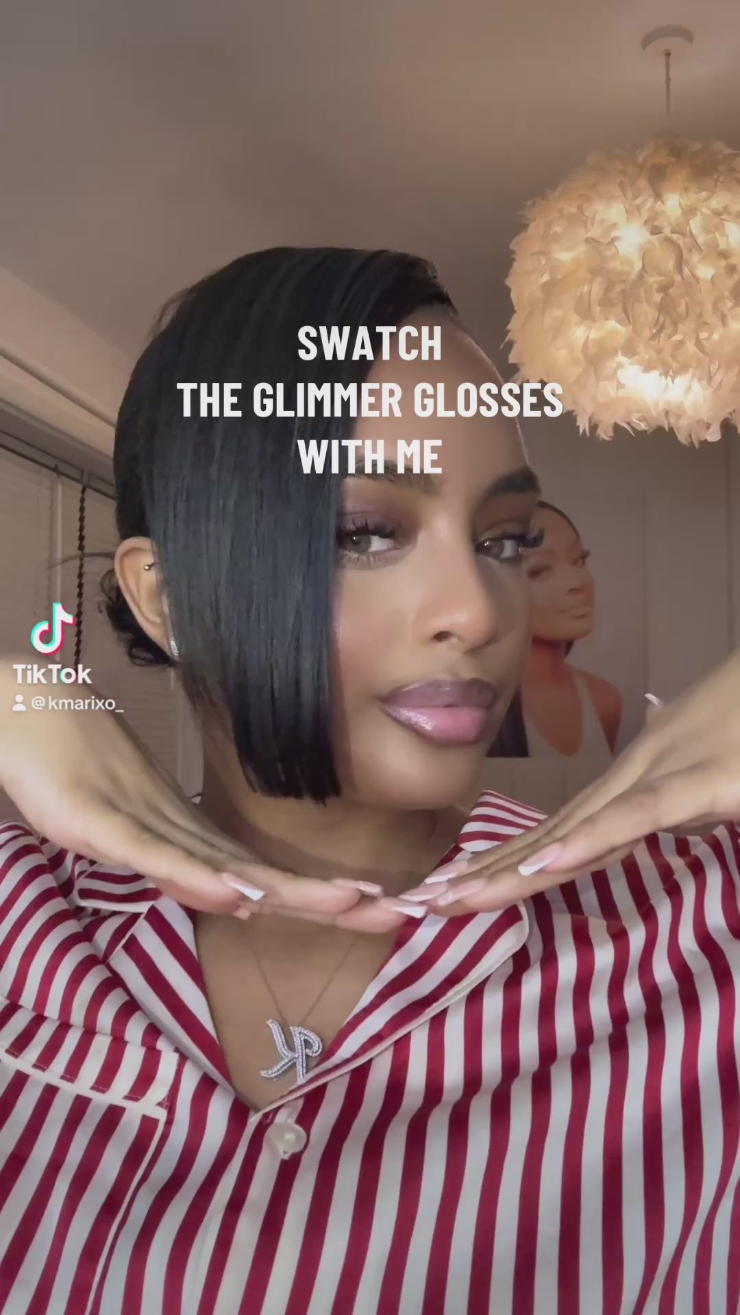 THE GLIMMER GLOSS